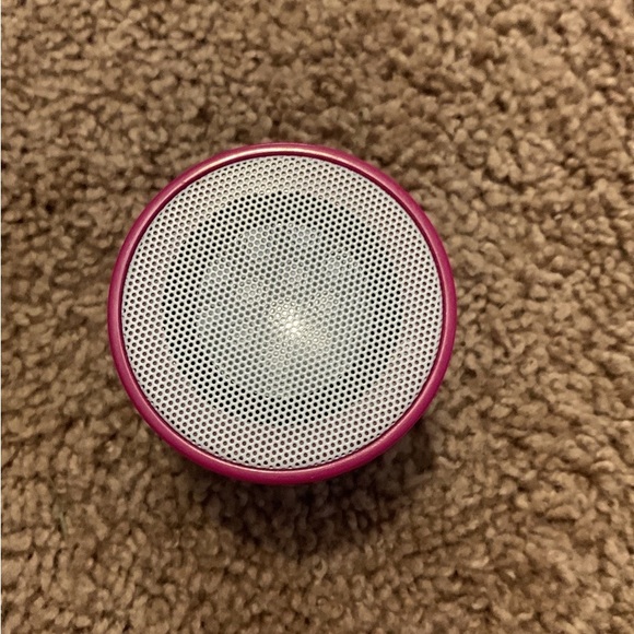 Portable speaker - Picture 2 of 5